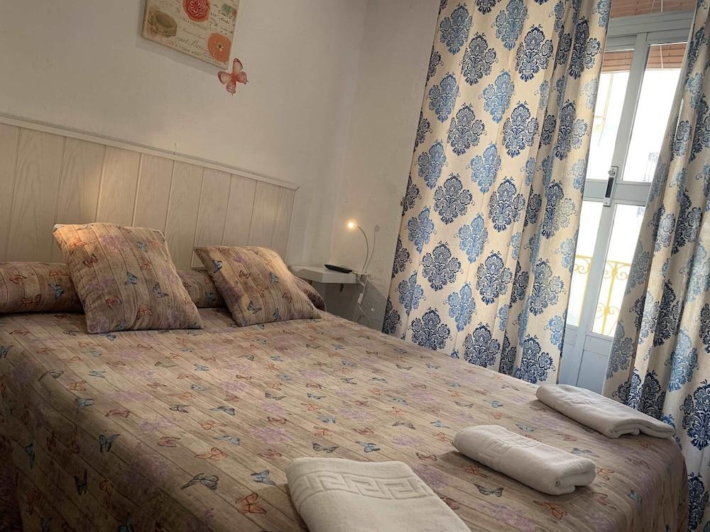 Pension Giraldilla Sevilla Exterior foto