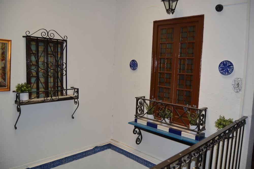 Pension Giraldilla Sevilla Exterior foto